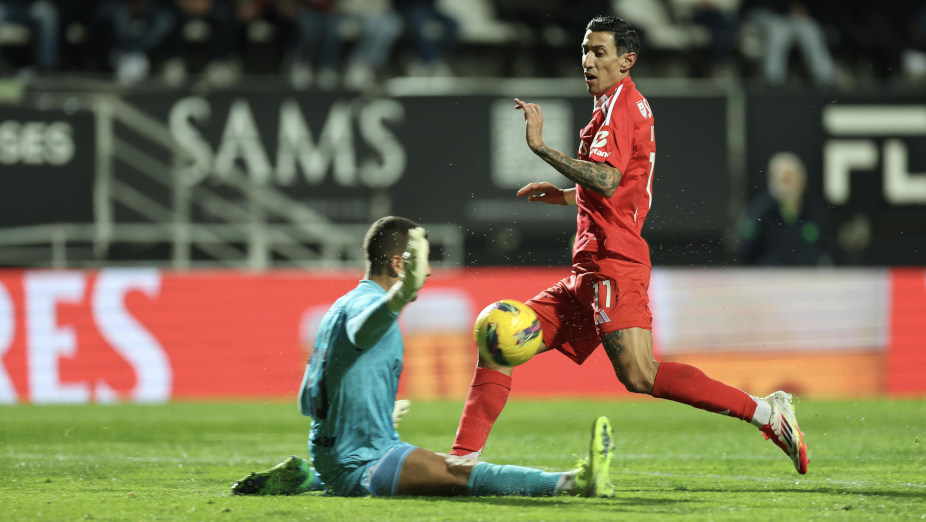 Farense-Benfica