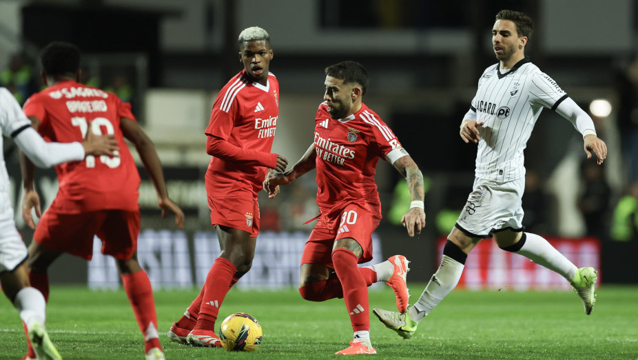 Farense-Benfica