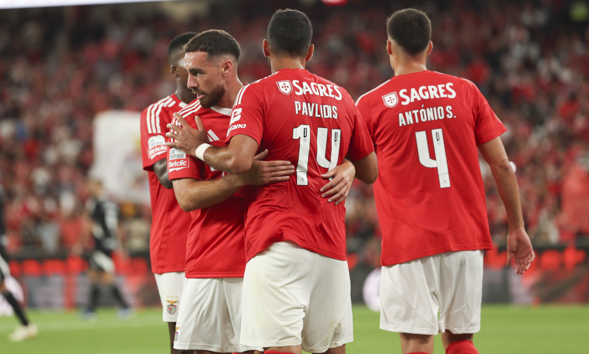 Kökcü, Pavlidis e António Silva