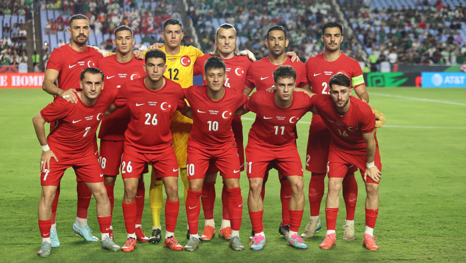 Aktürkoğlu no onze da Turquia