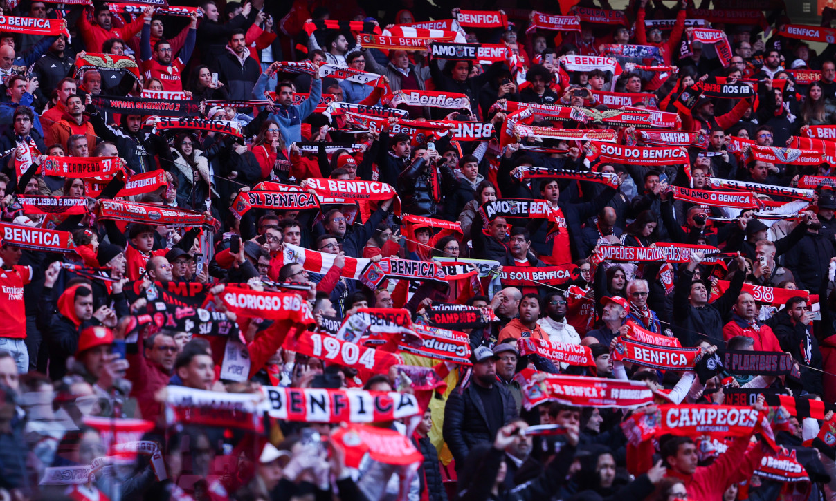 Adeptos do Benfica Estádio da Luz