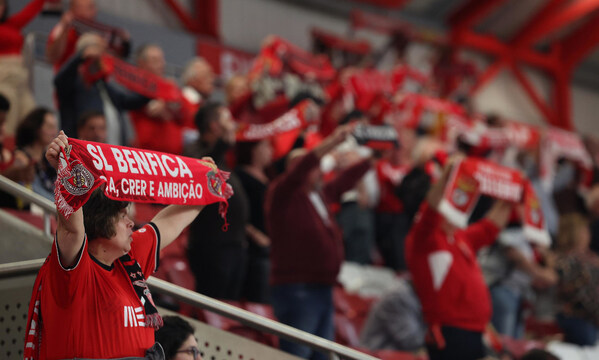 Adeptos do Benfica no Pavilh&#227;o Fidelidade