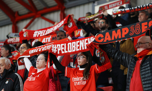 Benfiquistas no Pavilhão Fidelidade