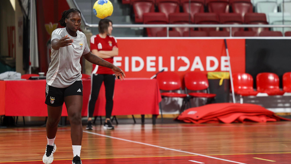 Antevisão Benfica-Super Amara Bera Bera