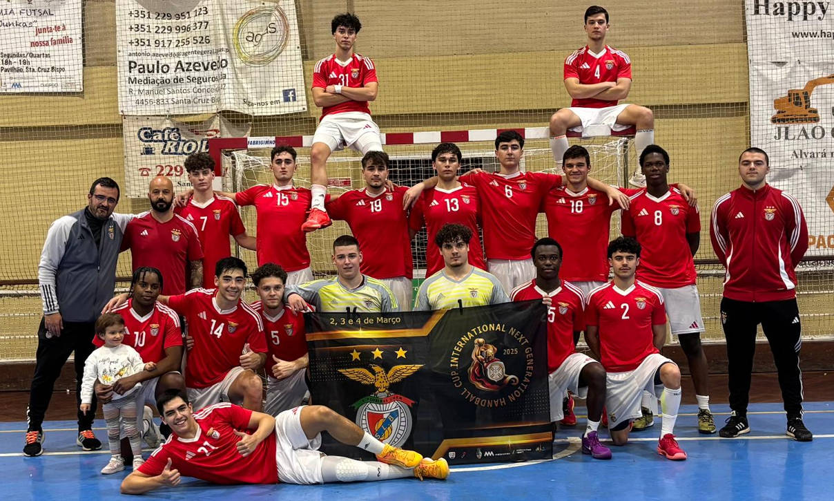 Andebol: equipa Sub-20 do Benfica