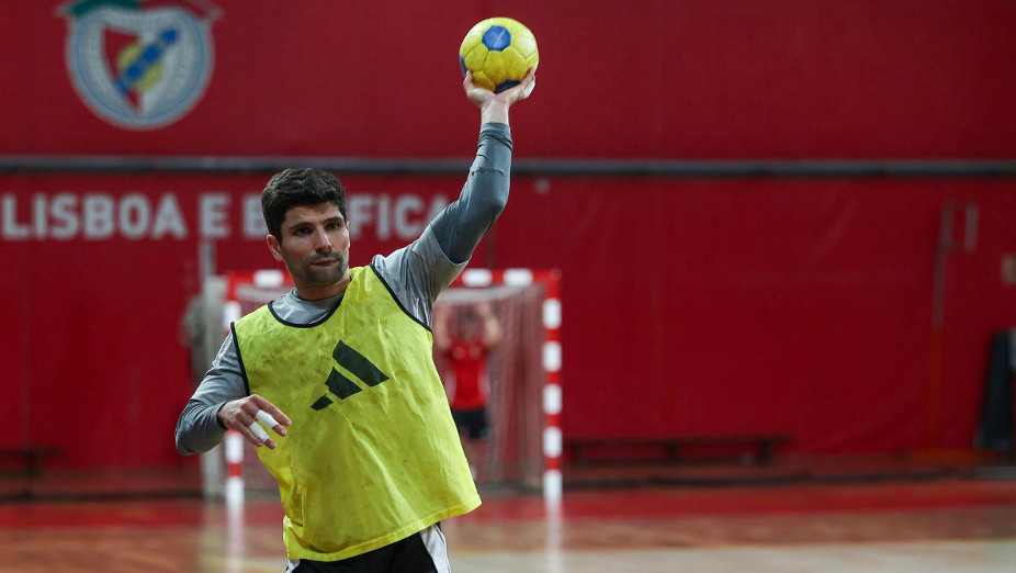 Bélone Moreira