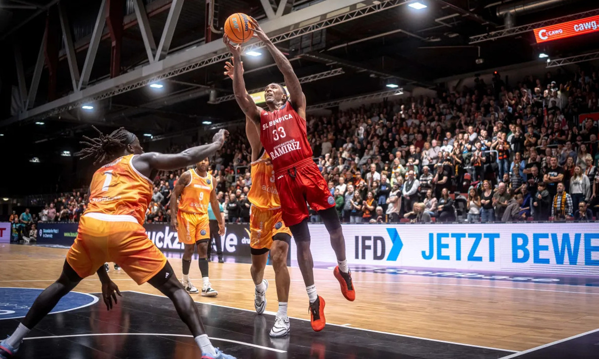 NINERS Chemnitz-Benfica