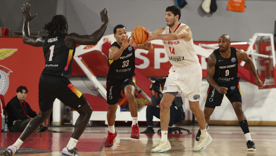 Benfica-NINERS Chemnitz
