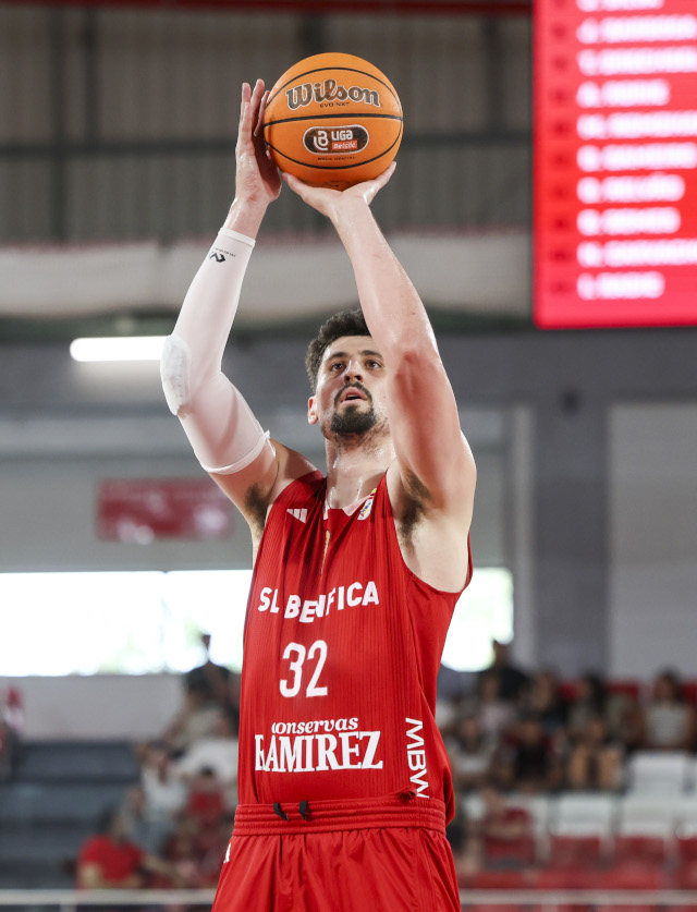 Nico Carvacho