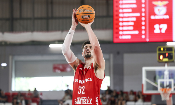 Nico Carvacho