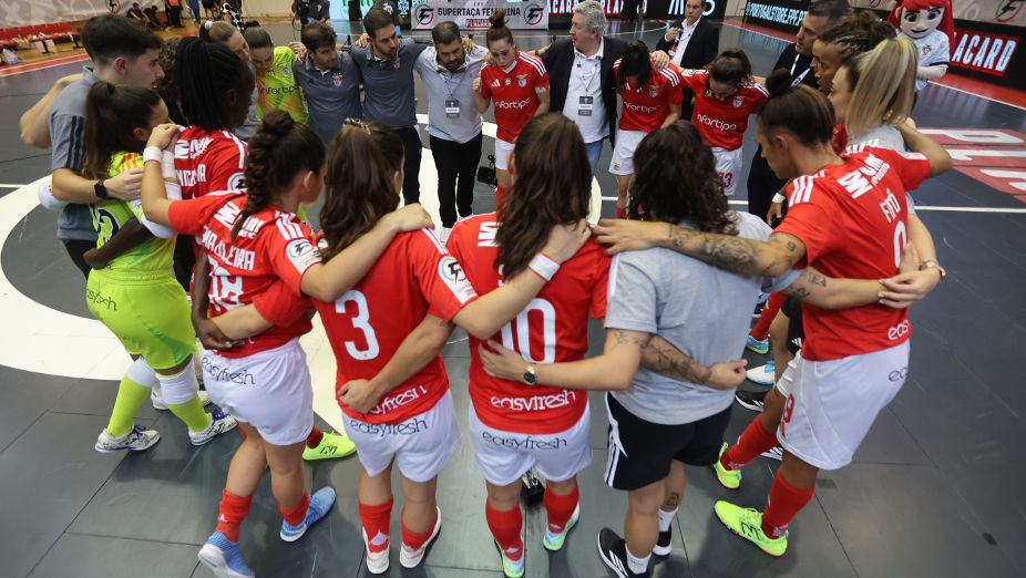 Roda da equipa do Benfica