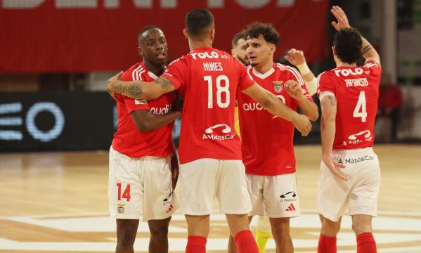 Festejo dos jogadores do Benfica