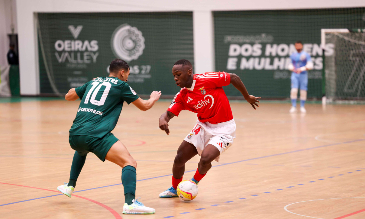 Leões Porto Salvo-Benfica