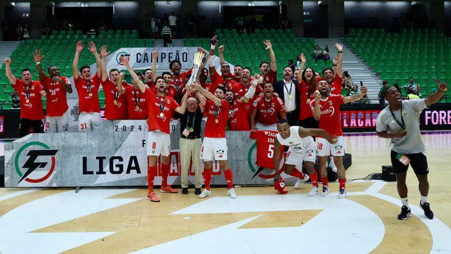 Campeões Nacionais