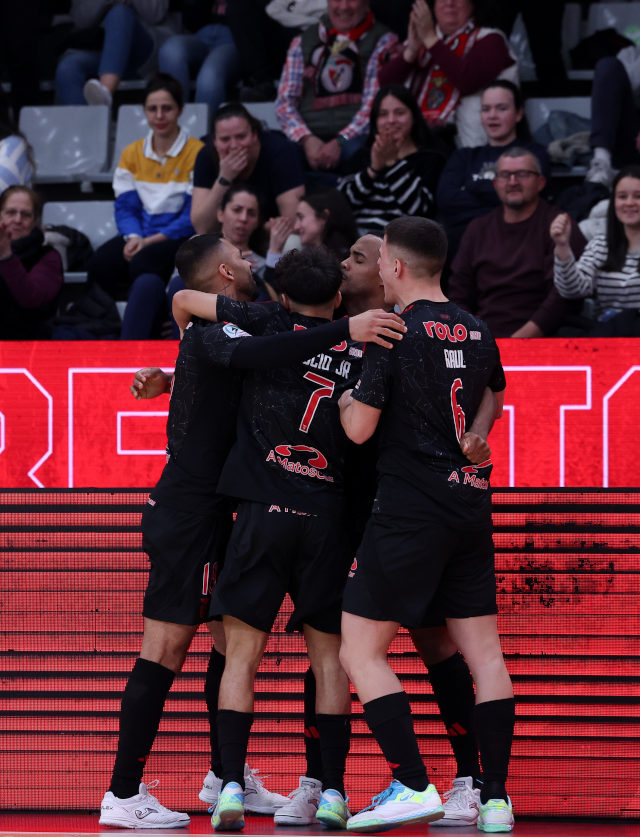 Festejos dos jogadores do Benfica