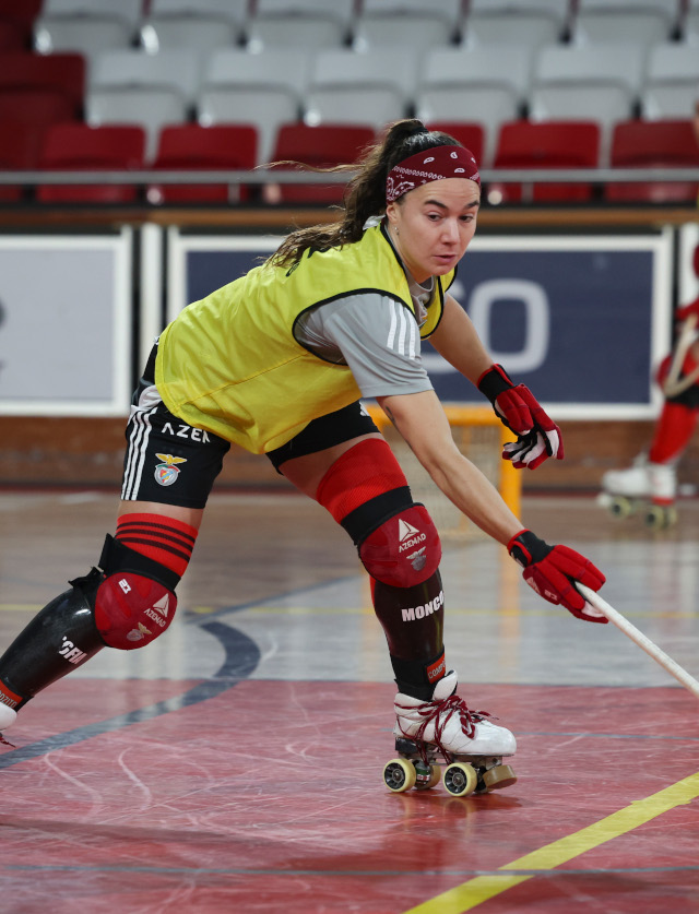 H&#243;quei em patins feminino