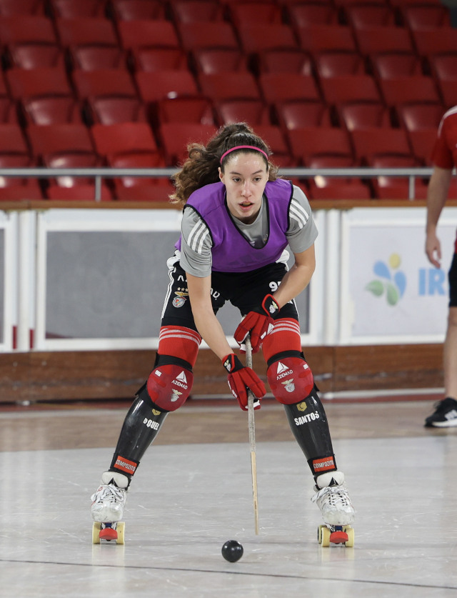 H&#243;quei em patins feminino