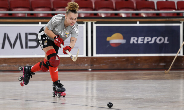 H&#243;quei em patins feminino