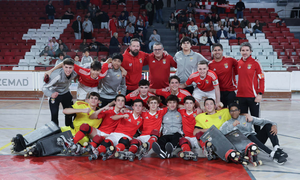Equipa Sub-17 de hóquei em patins do Benfica