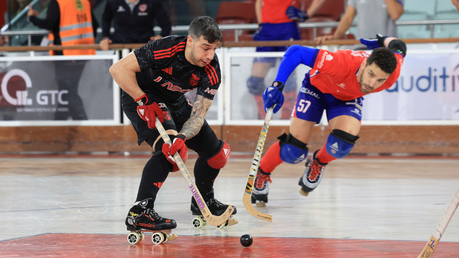 Oliveirense-Benfica