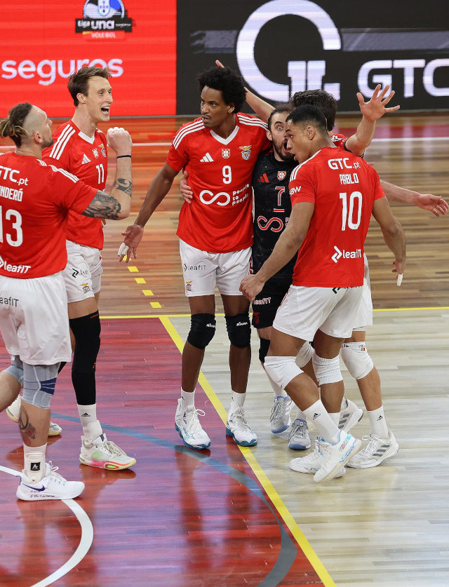 Festejos dos jogadores do Benfica