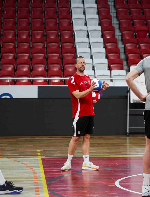 Marcel Matz ajusta os últimos detalhes antes do jogo