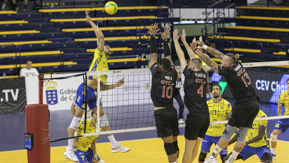 CV Guaguas-Benfica