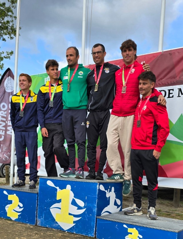 Fernando Pimenta no pódio