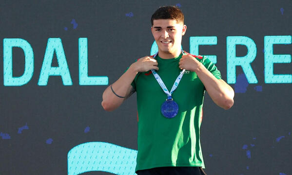 Diogo Ribeiro no lugar mais alto do pódio