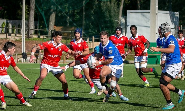 O duelo teve lugar no Belém Rugby Park