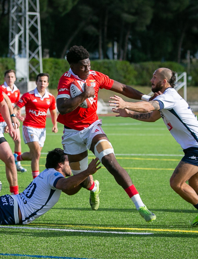 Manuel Fati em ação no duelo que decorreu no Estádio de Honra do EUL