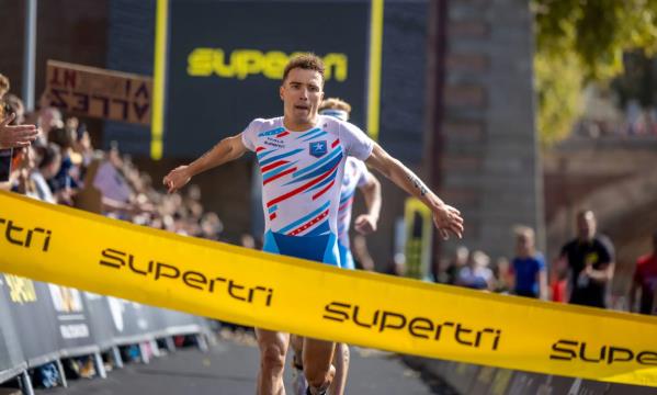 Vasco Vilaça venceu ao sprint