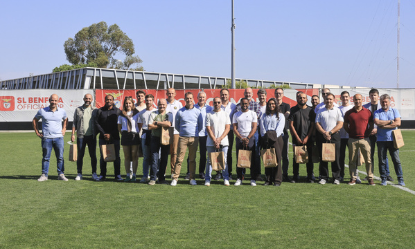 Visita de elementos da Liga Francesa de Clubes ao Benfica Campus