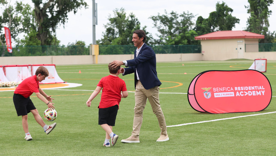 Rui Costa na inauguração da Benfica Residential Academy em Tampa