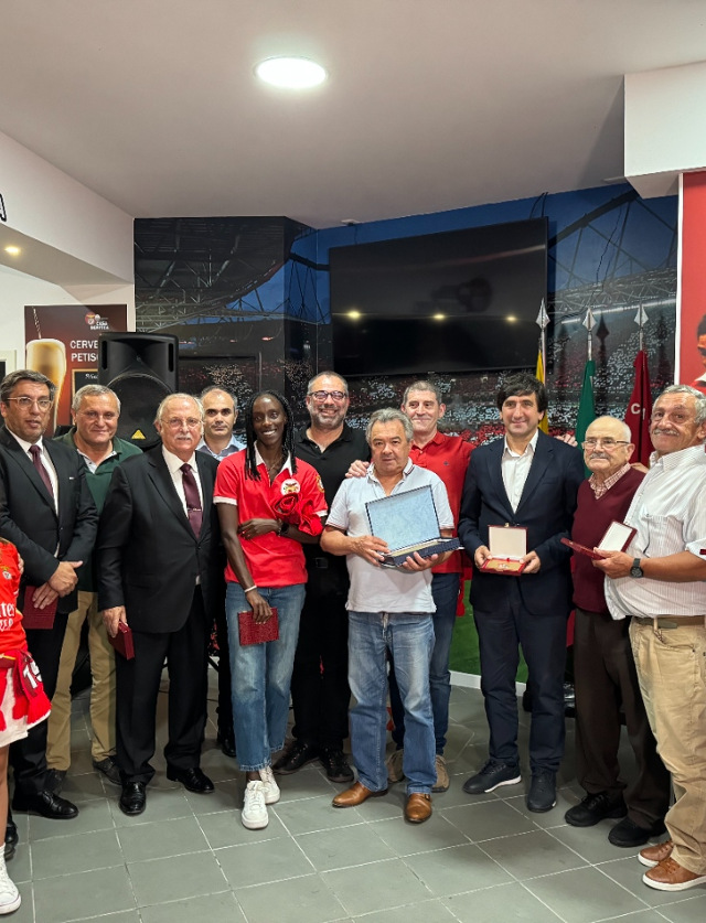 Casa Benfica Mort&#225;gua