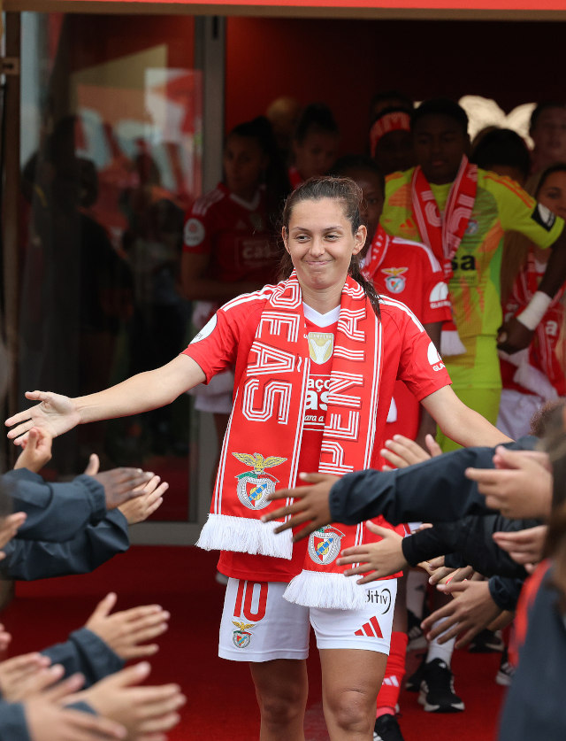 Andreia Faria despede-se com 16 trof&#233;us conquistados