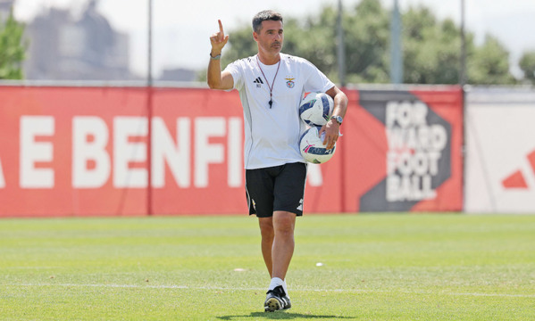 N&#233;lson Ver&#237;ssimo prepara a rece&#231;&#227;o ao Portimonense