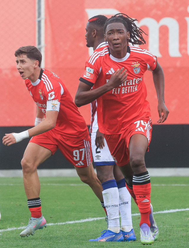 Ol&#237;vio Tom&#233;