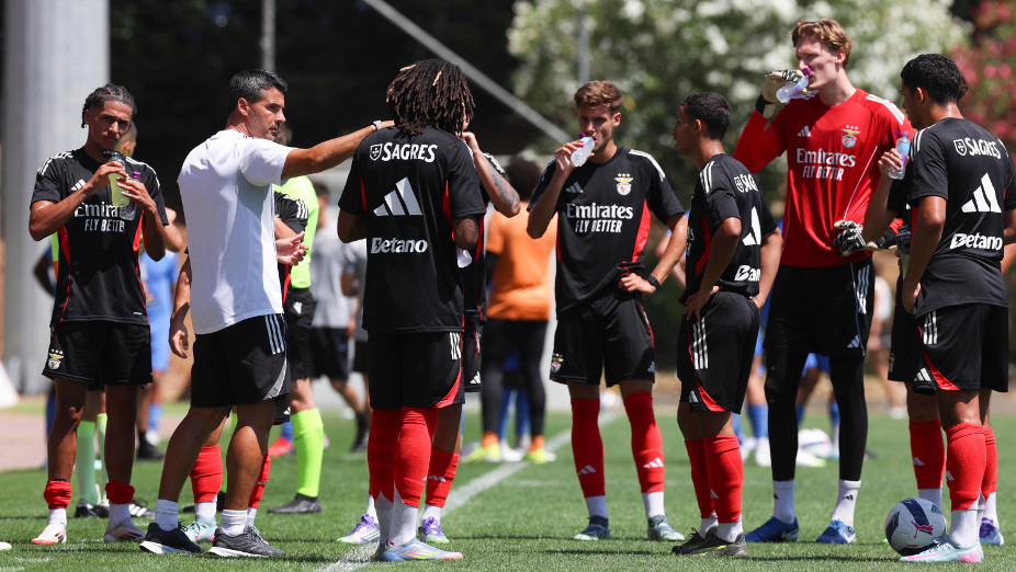 Benfica B-1 Dezembro