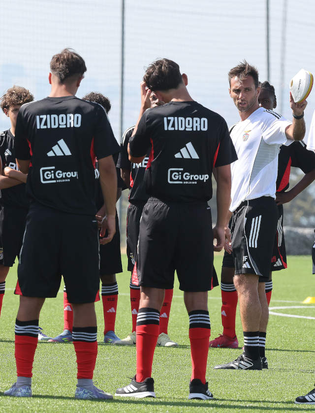 A equipa de Jo&#227;o Faria Rodrigues venceu na estreia