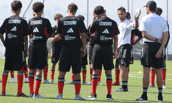 A equipa de Jo&#227;o Faria Rodrigues venceu na estreia