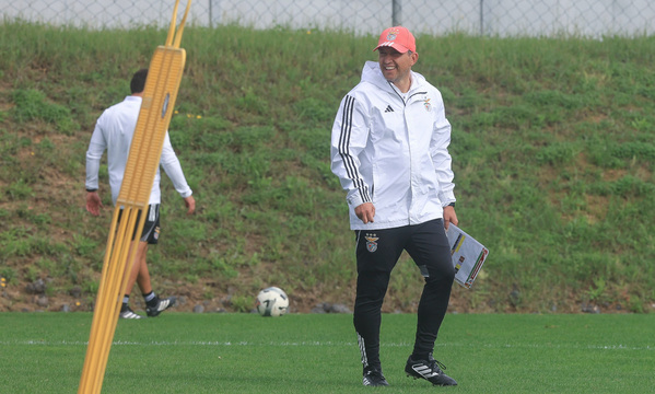 Futebol forma&#231;&#227;o