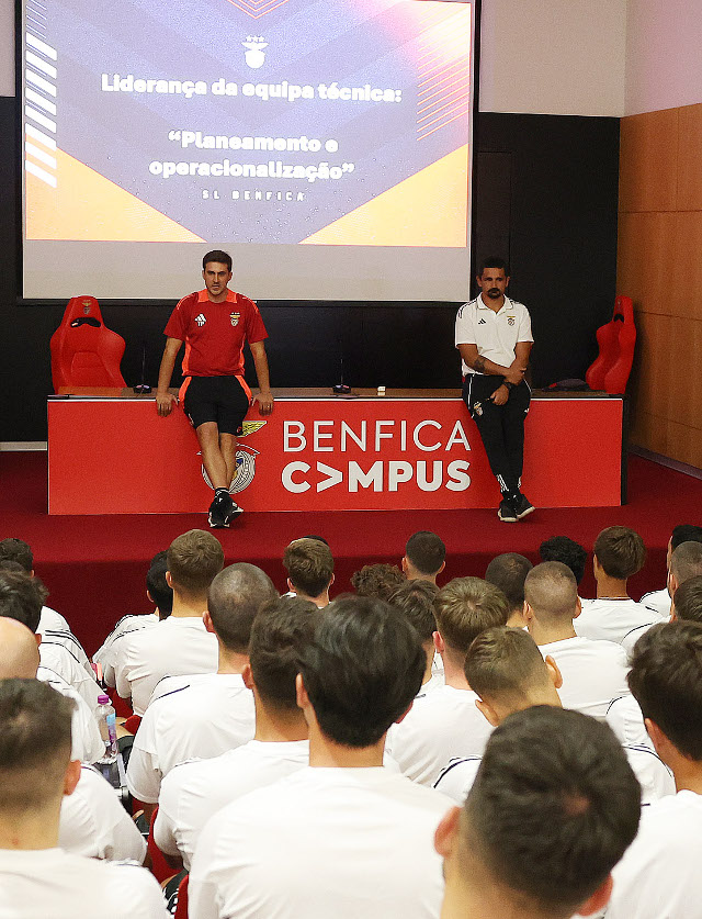 Futebol forma&#231;&#227;o