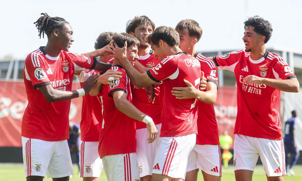 Festejos do 1.&#186; golo do Benfica