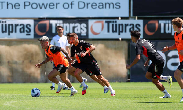Equipa do Benfica trabalhou no centro de treinos do Besiktas