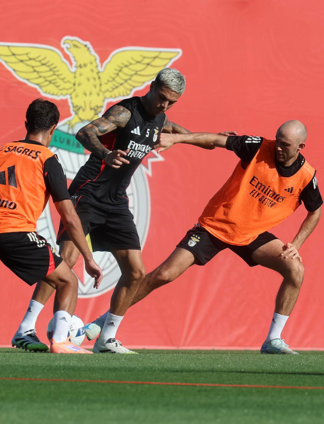 Barrenechea com a bola