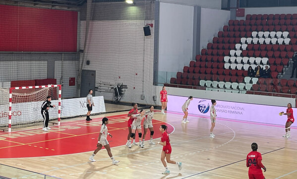 &#193;guias foram superiores