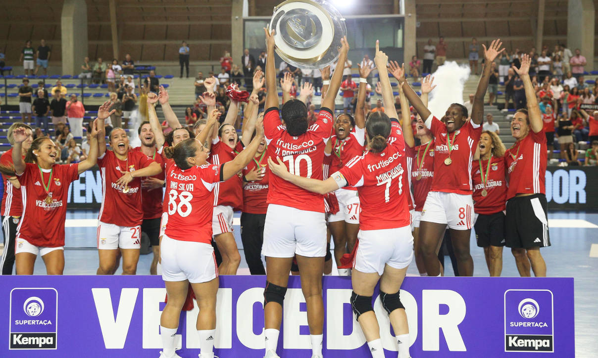 Benfica vencedor da Supertaça feminina de andebol