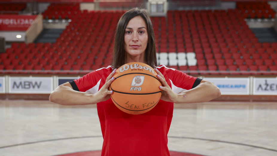 Joana Soeiro