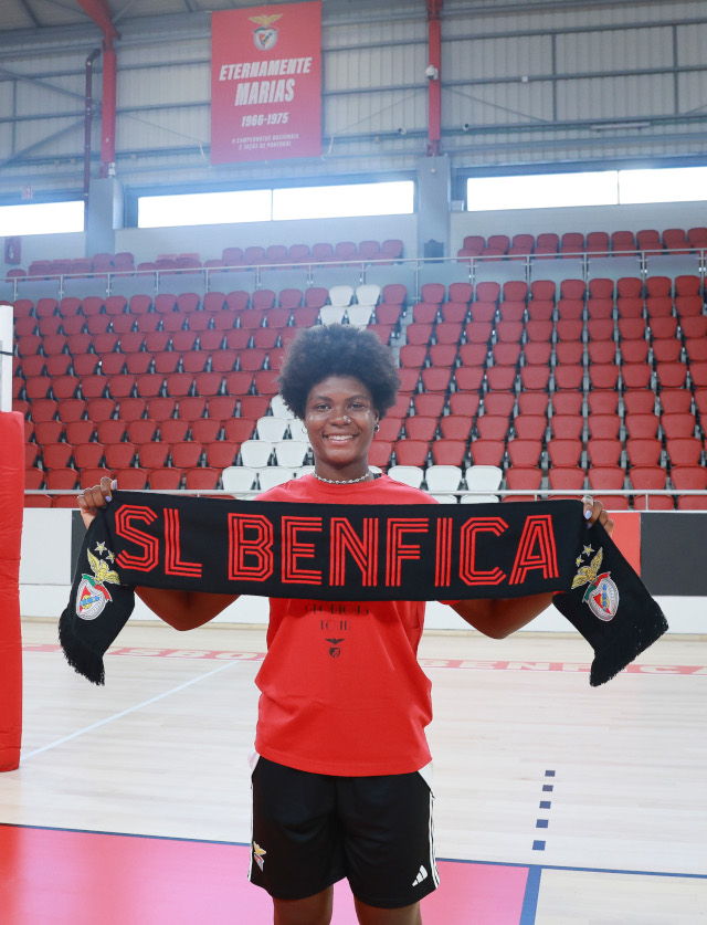 Mayara Barcelos